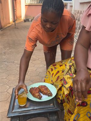 Odinaka_mamauka